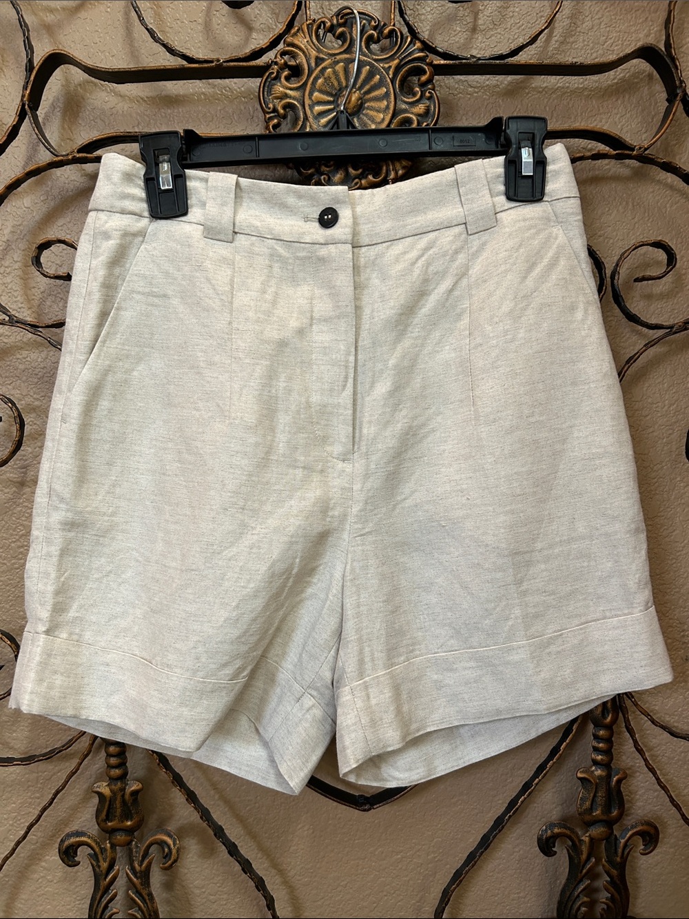 NWT H&M Linen blend shorts